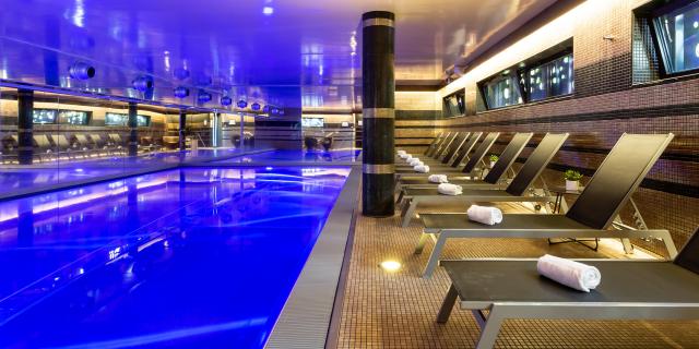 Northern France _ Lille_Hôtel Hermitage Gantois_ swimming pool ©Alexis Delespierre