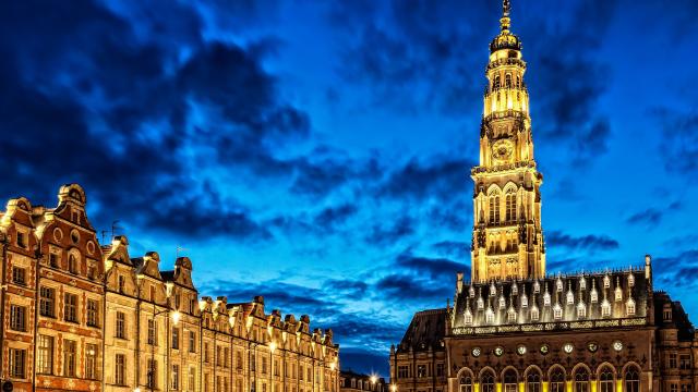 Der Glockenturm von Arras in Nordfrankreich. Copyright: Office de Tourisme Arras Pays d'Artois - Ama66