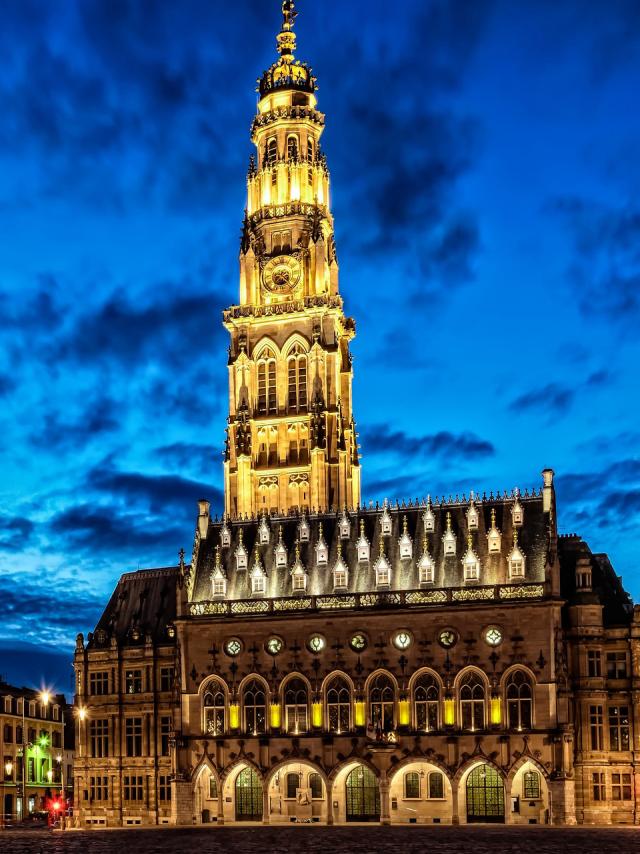 Der Glockenturm von Arras in Nordfrankreich. Copyright: Office de Tourisme Arras Pays d'Artois - Ama66
