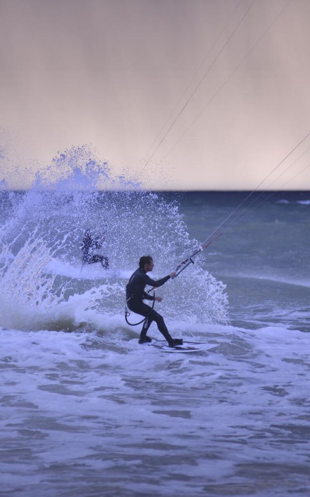 Northern France _ Bay of Somme _ Kitesurfing ©CRTC Hauts-de-France-Nicolas Bryant