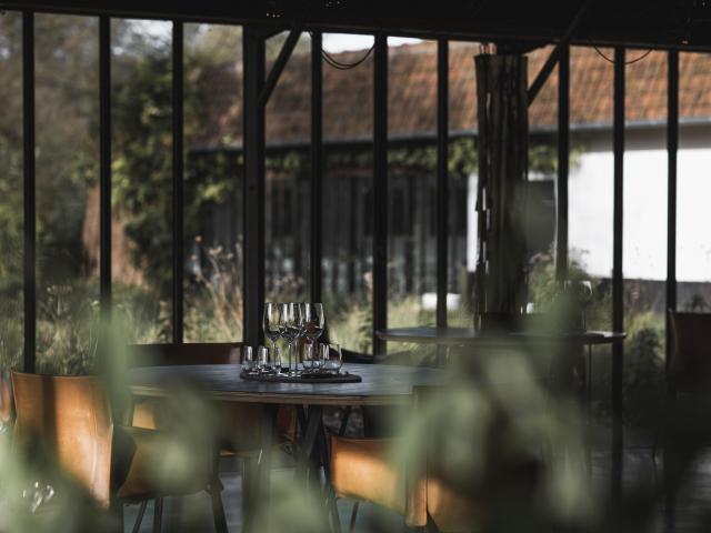 La Madelaine-sous-Montreuil, Restaurant La Grenouillère, Copyright: Papi Aime Mamie Studio