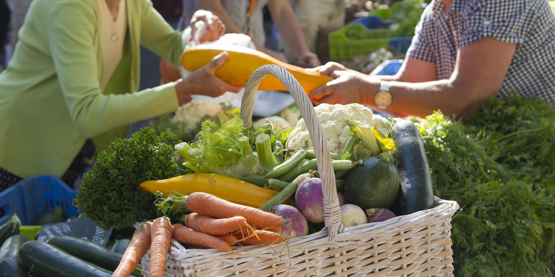 Northern France _ Amiens_ Market © CRTC Hauts-de-France - Anne-Sophie Flament