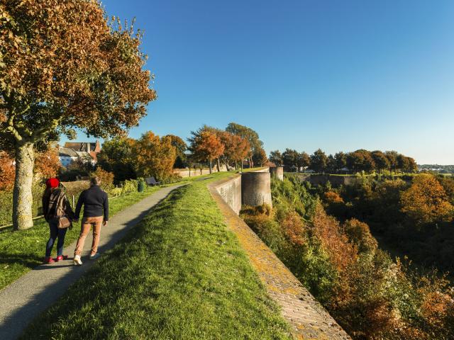 Site officiel Hauts de France Tourisme Visiter Montreuil sur Mer en amoureux