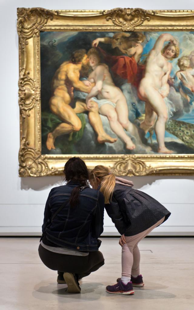 Northern France _ Lens _ Louvre Lens Museum © Sanaa - Imrey Culbert - Mosbach Paysagiste - Studio Gardère – Photo © Frédéric Iovino 6