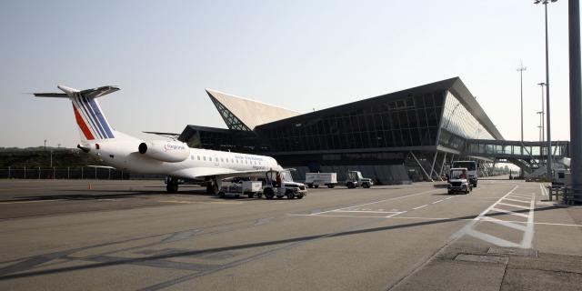 Northern France _ Lille_ Lille-Lesquin airport ©Maxime Dufour Photographies - Office de tourisme de Lille