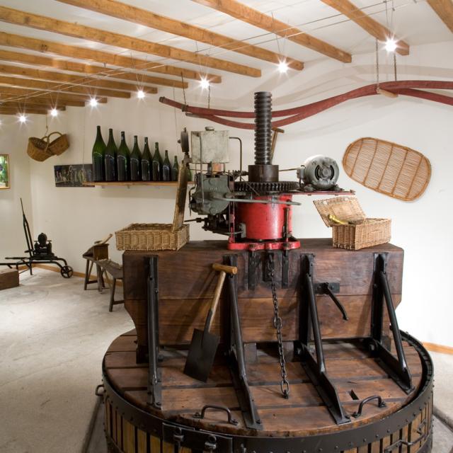 Northern France_ champagne museum © Didier Tatin