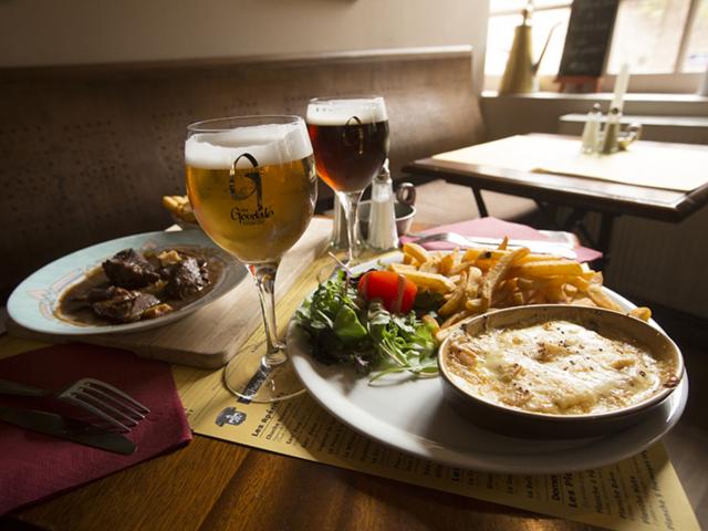 Northern France _ Lille _ Les Vieux de la Vielle Estaminet _Local Dishes © CRTC Hauts-de-France _ Ludovic Leleu