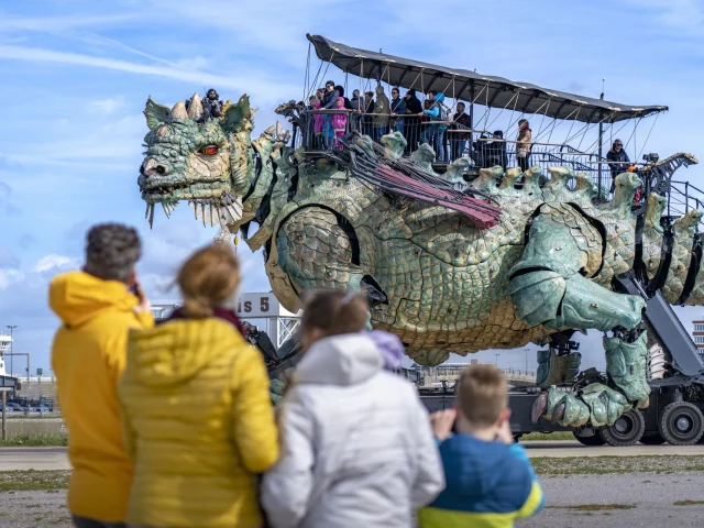 Calais, Le Dragon